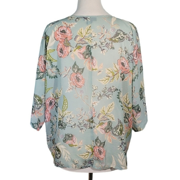 Metaphor Floral Top Size XL - Picture 3 of 6